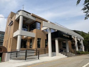 28년 함께한 파주 법원도서관, 새 단장 마치고 재개관